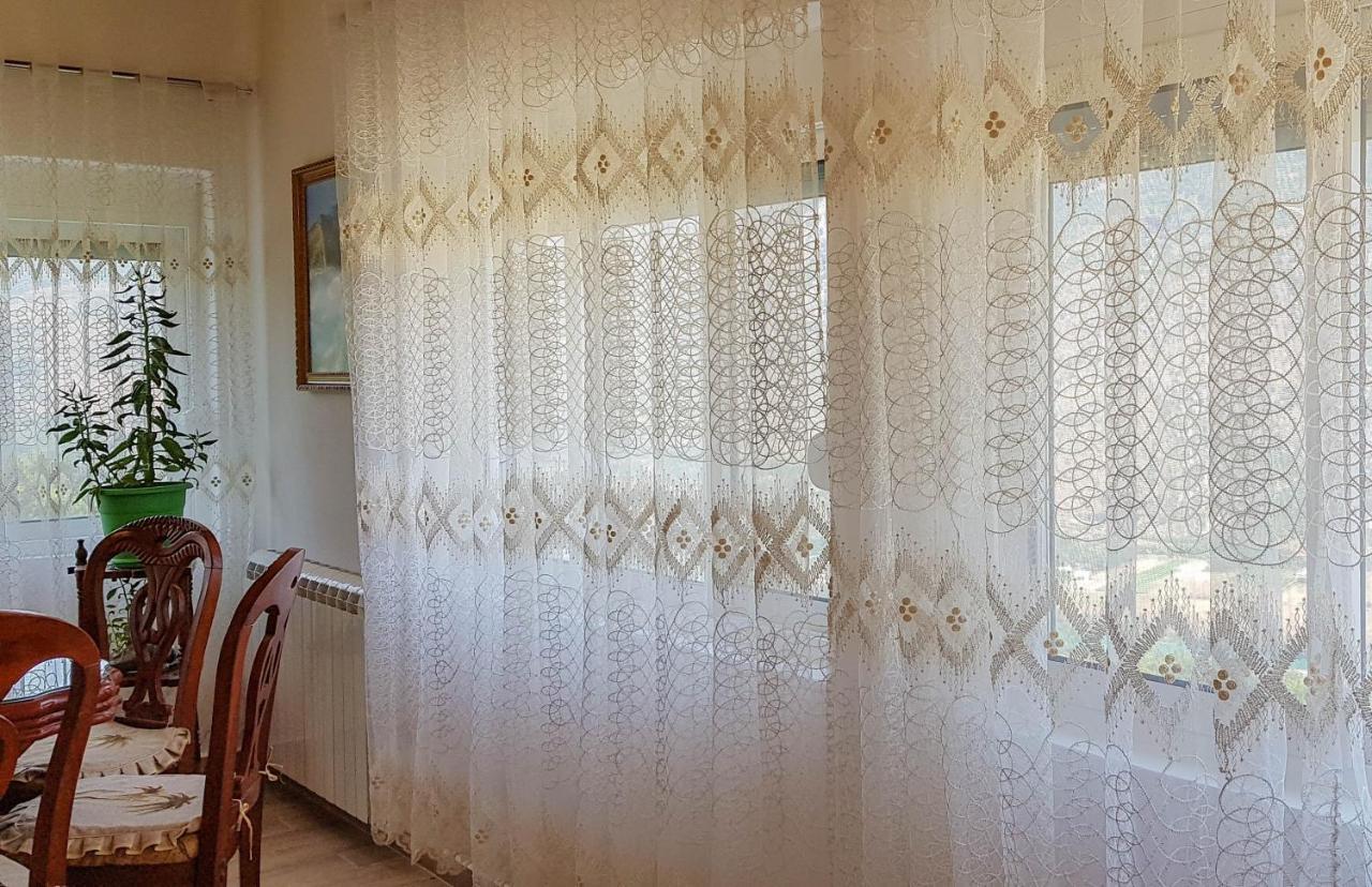 Villa Goliku Pestani Екстериор снимка