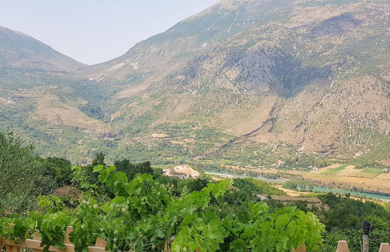 Villa Goliku Pestani Екстериор снимка