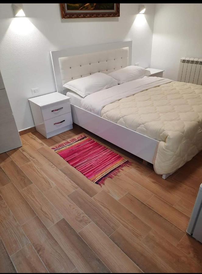 Villa Goliku Pestani Екстериор снимка